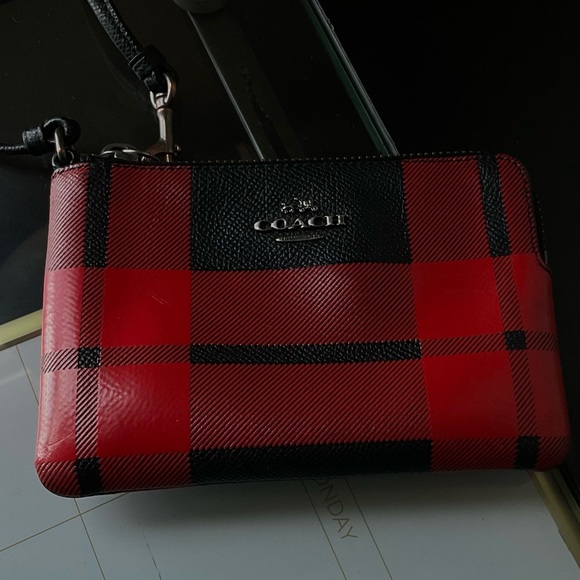 COACH Novelty Plaid Print Small Wristlet - Picture 1 of 9
